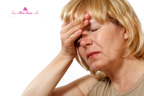 7 triệu chứng tiền mãn kinh ở phụ nữ dễ thấy nhất !