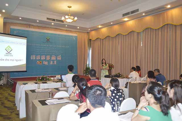 DS. Lê Phương – Giám đốc DP Vinh Gia khẳng định Bộ SP mới hoàn toàn phù hợp với nhu cầu sử dụng của Quảng Ninh và Hải Phòng