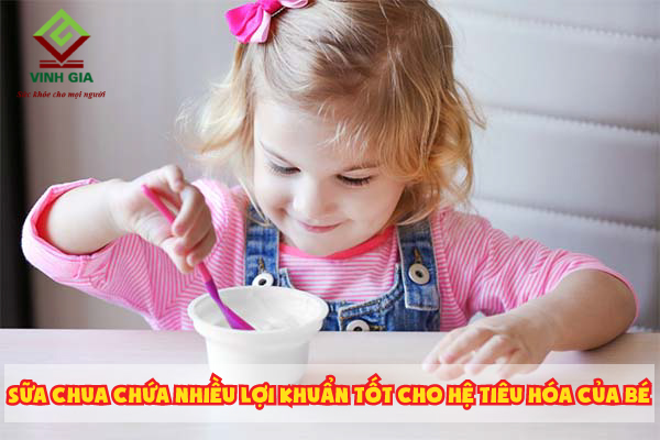 Sữa chua là đáp án cho câu hỏi trẻ bị tiêu chảy nên ăn gì?