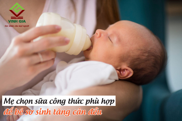 Với trẻ ăn sữa công thức mẹ cần chọn loại sữa phù hợp
