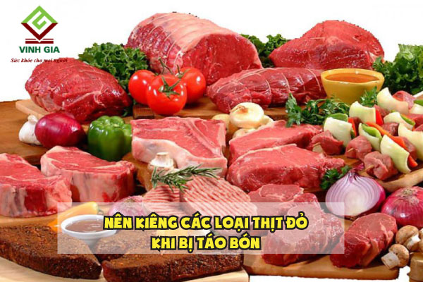 Người bị táo bón nên kiêng ăn các loại thịt đỏ