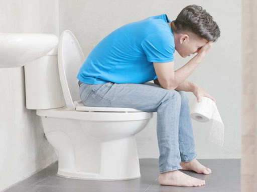 Trả lời câu hỏi: Nứt kẽ hậu môn có nguy hiểm không?
