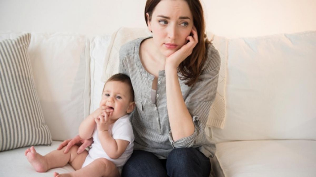 Nứt kẽ hậu môn ở mẹ bỉm sữa có biểu hiện như thế nào? Nứt kẽ hậu môn ở mẹ bỉm sữa có biểu hiện như thế nào?