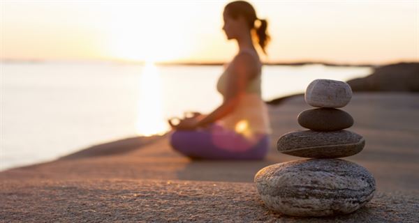 Nguyên tắc tập yoga dành cho người bị gai cột sống