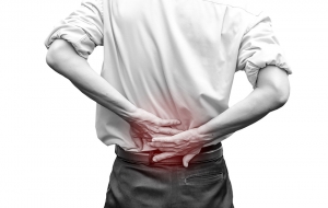 Đau lưng dưới xuất phát từ nhiều lý do nên không thể lơ là Đau lưng dưới xuất phát từ nhiều lý do nên không thể lơ là