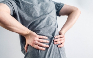 Nguyên nhân gây đau lưng ở nam giới Nguyên nhân gây đau lưng ở nam giới