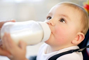 Top 5 loại sữa non Colostrum cho bé tốt nhất trên thị trường hiện nay