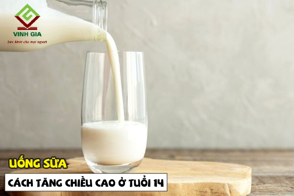 Trẻ 14 tuổi uống sữa giúp phát triển chiều cao vượt trội