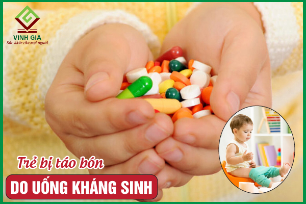 Trẻ uống kháng sinh bị táo bón phải làm sao?