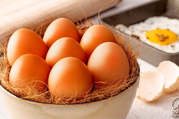 Ăn trứng rất tốt cho người bệnh loãng xương