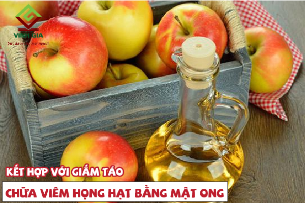 Cách chữa viêm họng hạt bằng mật ong và giấm táo