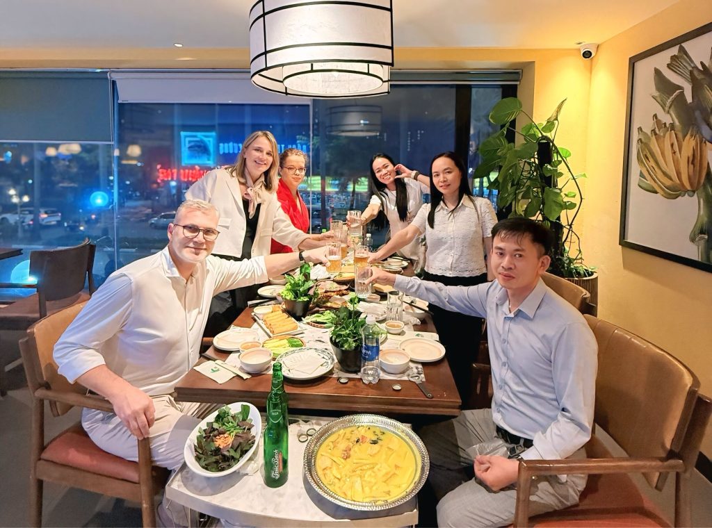 Oceanic and Vinh Gia representatives celebrating more than a decade of partnership